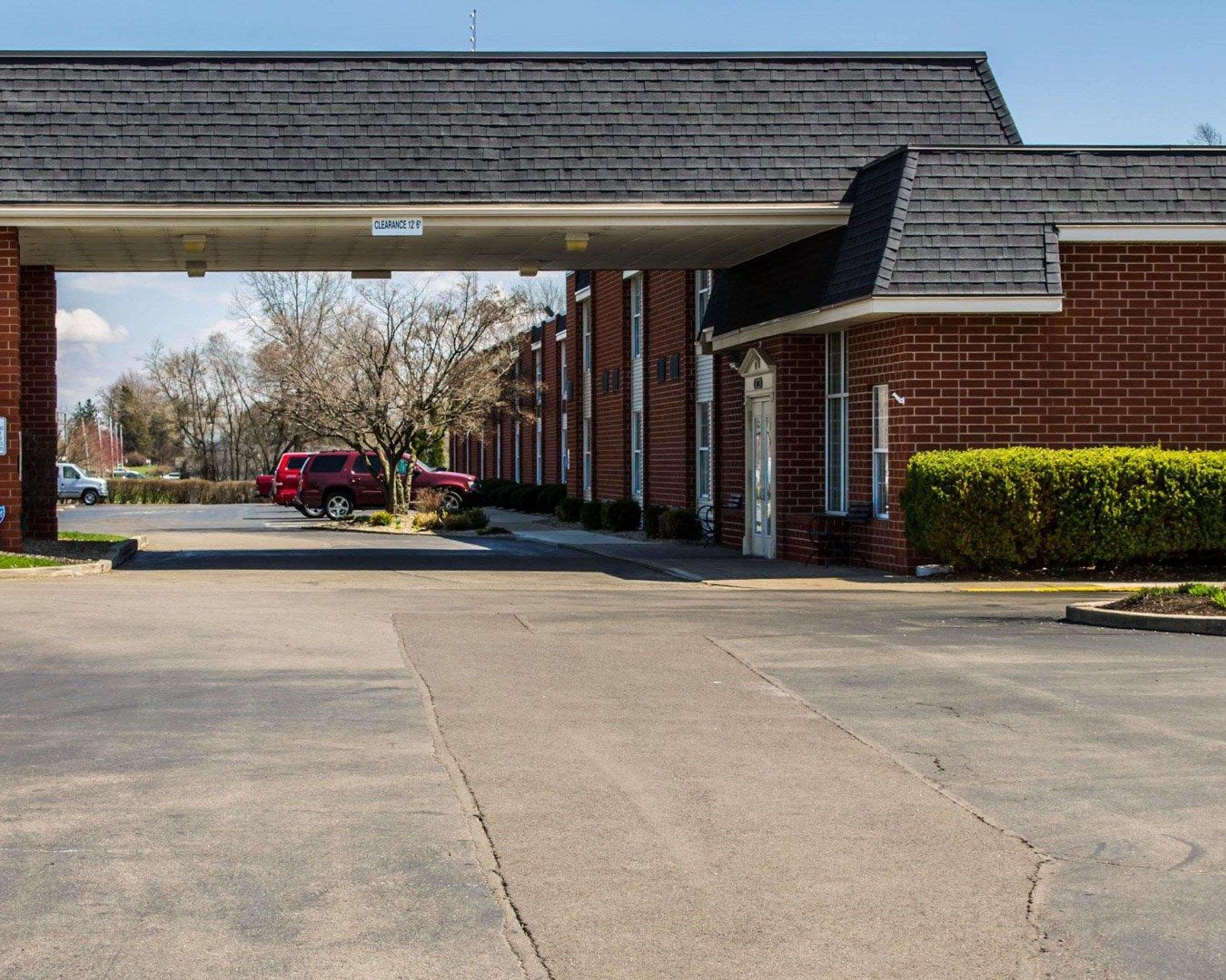 Quality Inn & Suites Mansfield Exterior photo